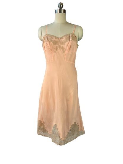 1940s Lacey Pink Slip