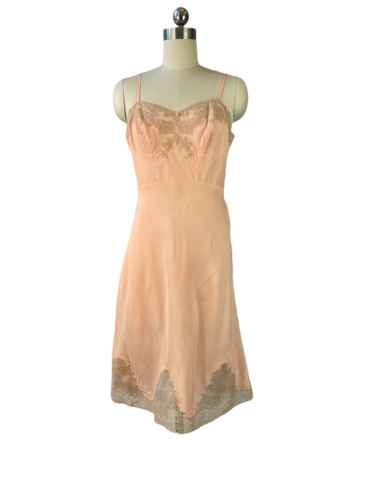 1940s Lacey Pink Slip
